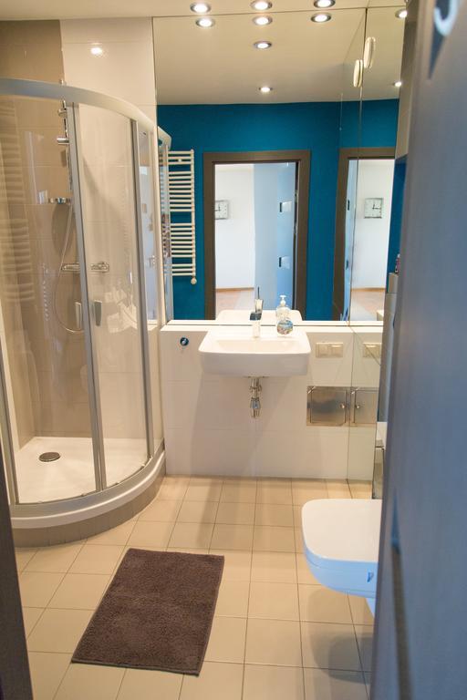 Modern Apartment In City Center Krakow Exterior photo